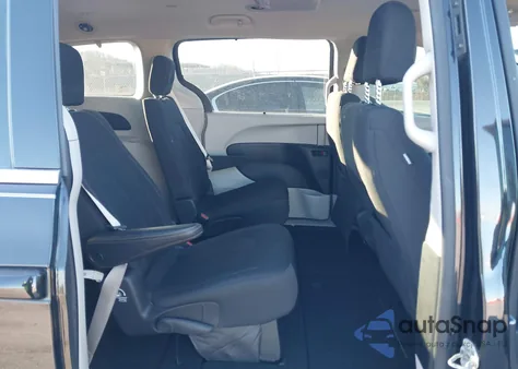 2019 Chrysler Pacifica Touring Plus z USA, uszkodzony, nr VIN 2C4RC1FG7KR681386